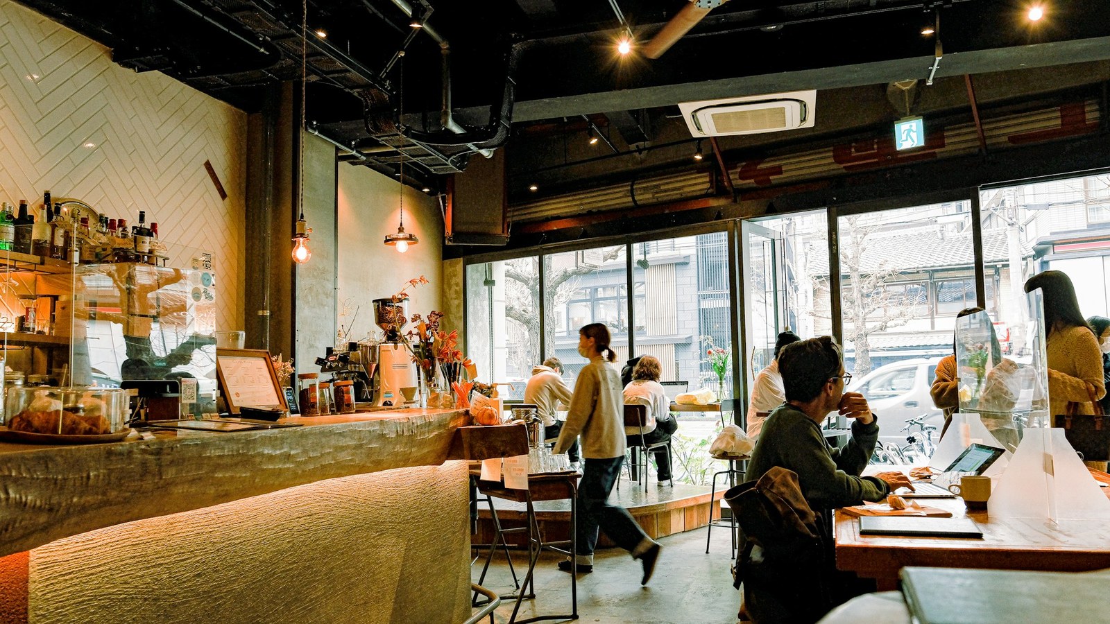 周年イベント 飲食店
